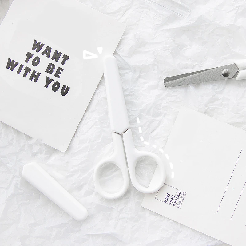 Portable Mini Scissor With Stainless Steel Blade For Office School - 2